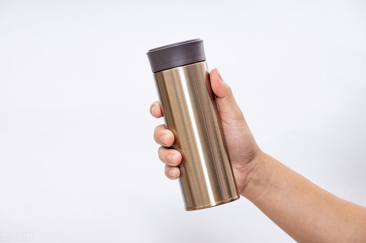 Vacuum cup
