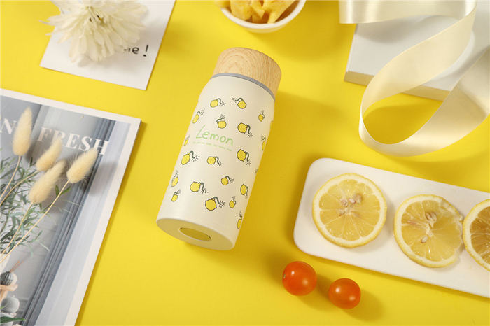 Vacuum cup