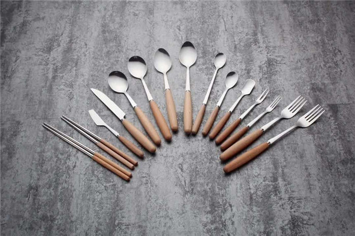 Kitchen utensils, kn