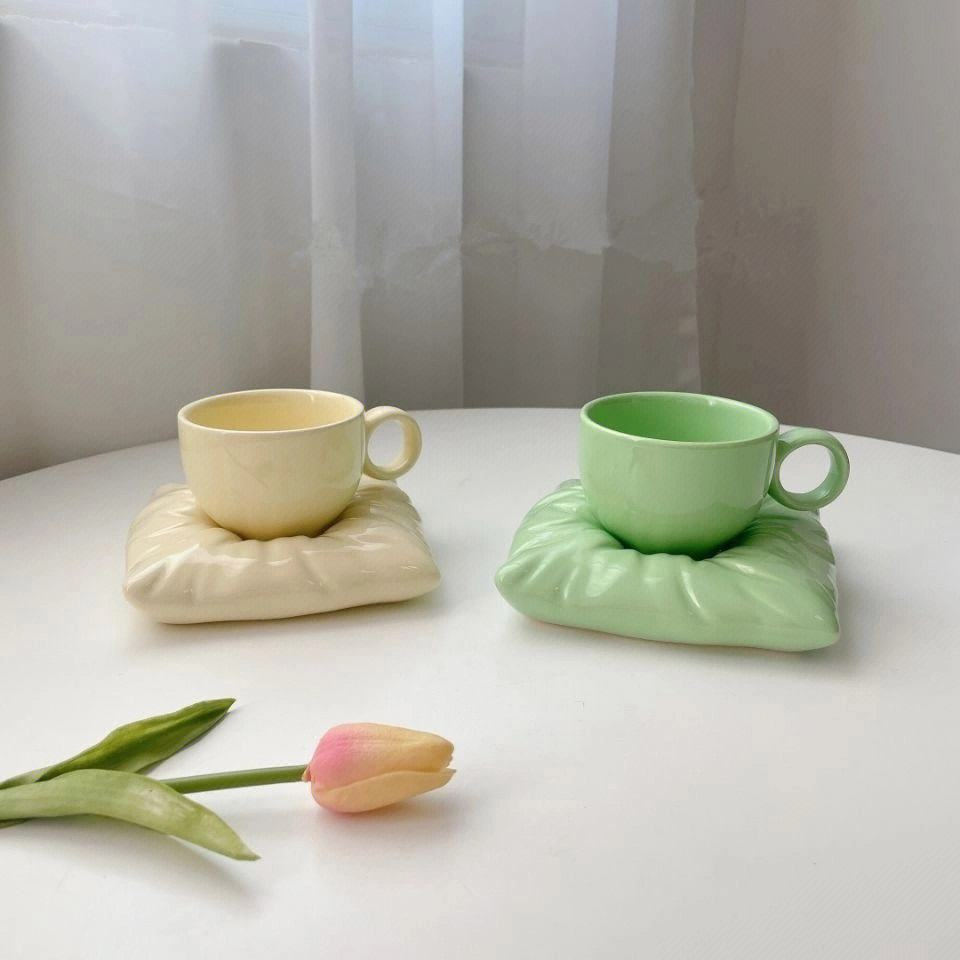 Cup