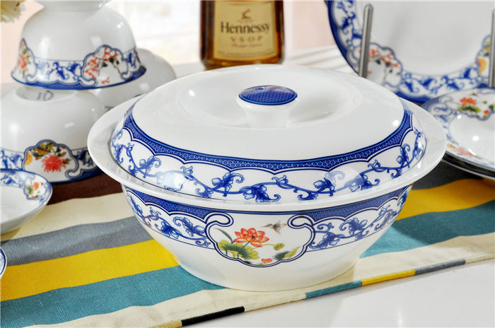 Ceramic bowls and pl
